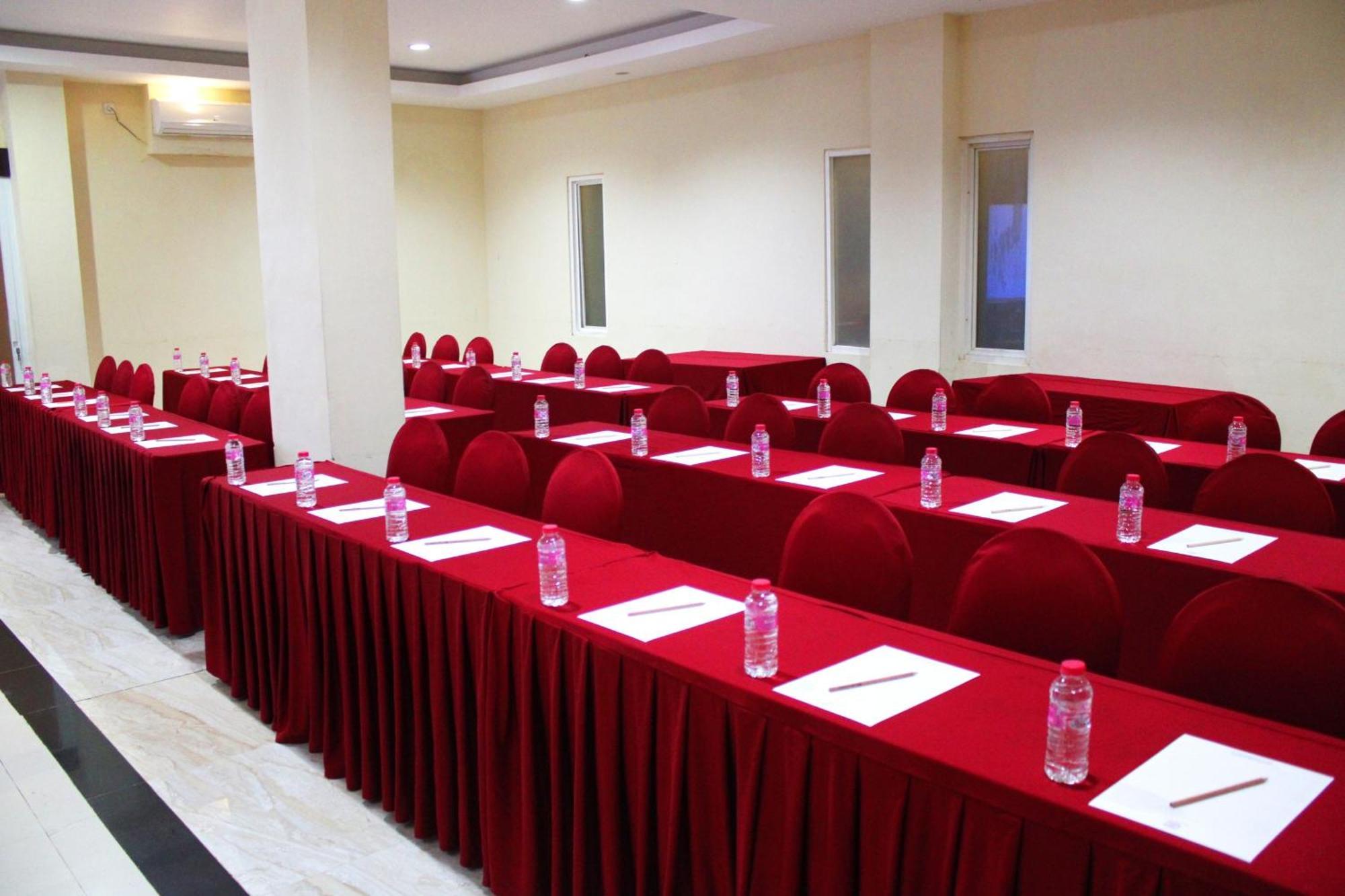 Maleosan Inn Manado Hotel Εξωτερικό φωτογραφία