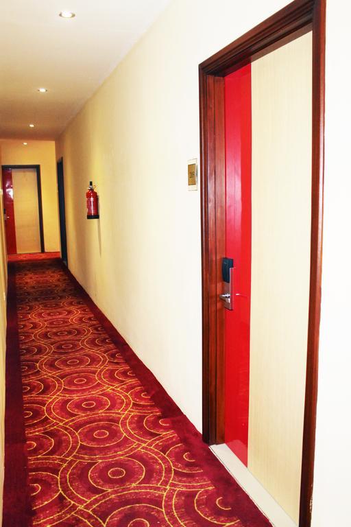 Maleosan Inn Manado Hotel Εξωτερικό φωτογραφία